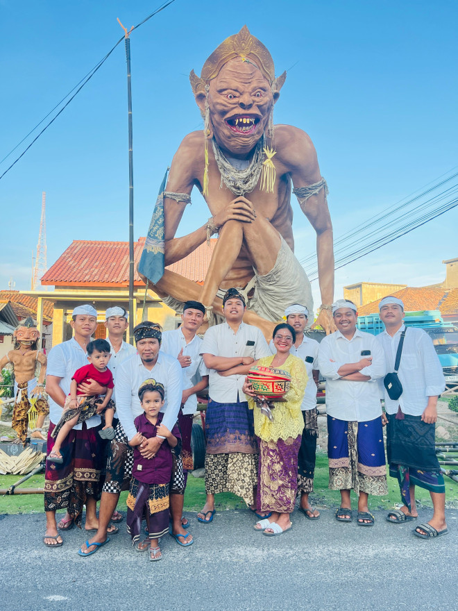  Arak-arakan ogoh-ogoh untuk hari raya Nyepin caka 1048 Tahun 2026